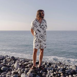 Camisa Save the planet (blanca)